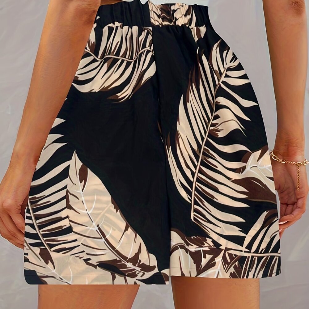Boho Floral Leaf Tie Front Shorts - Picture 5 of 5